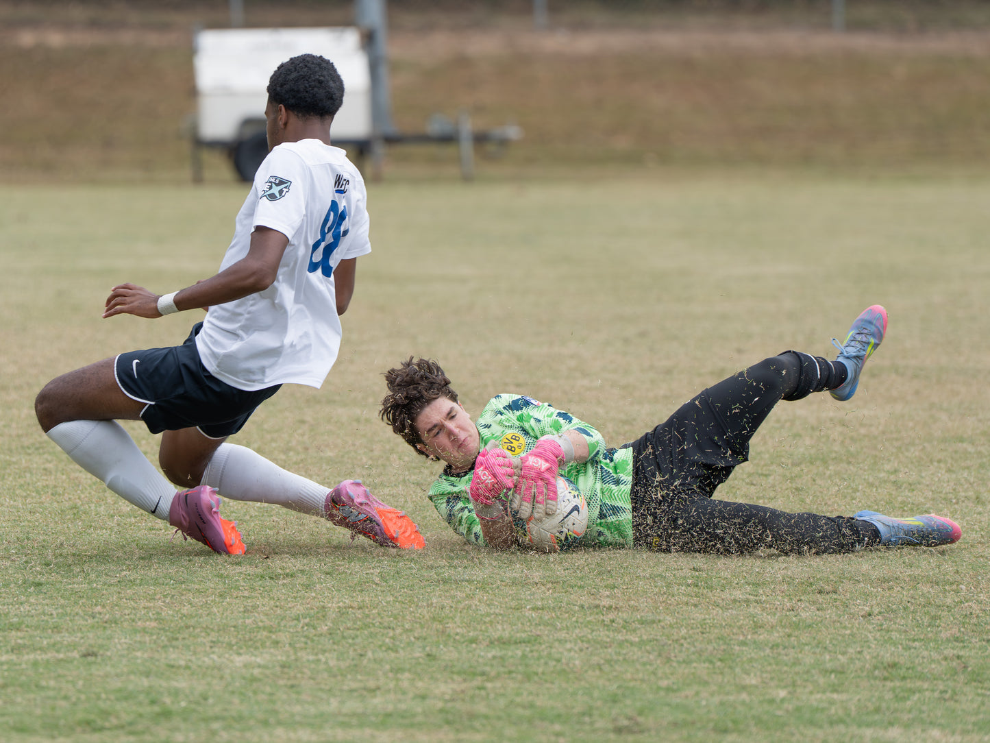 AGK Pro Rosado Goalkeeper Glove