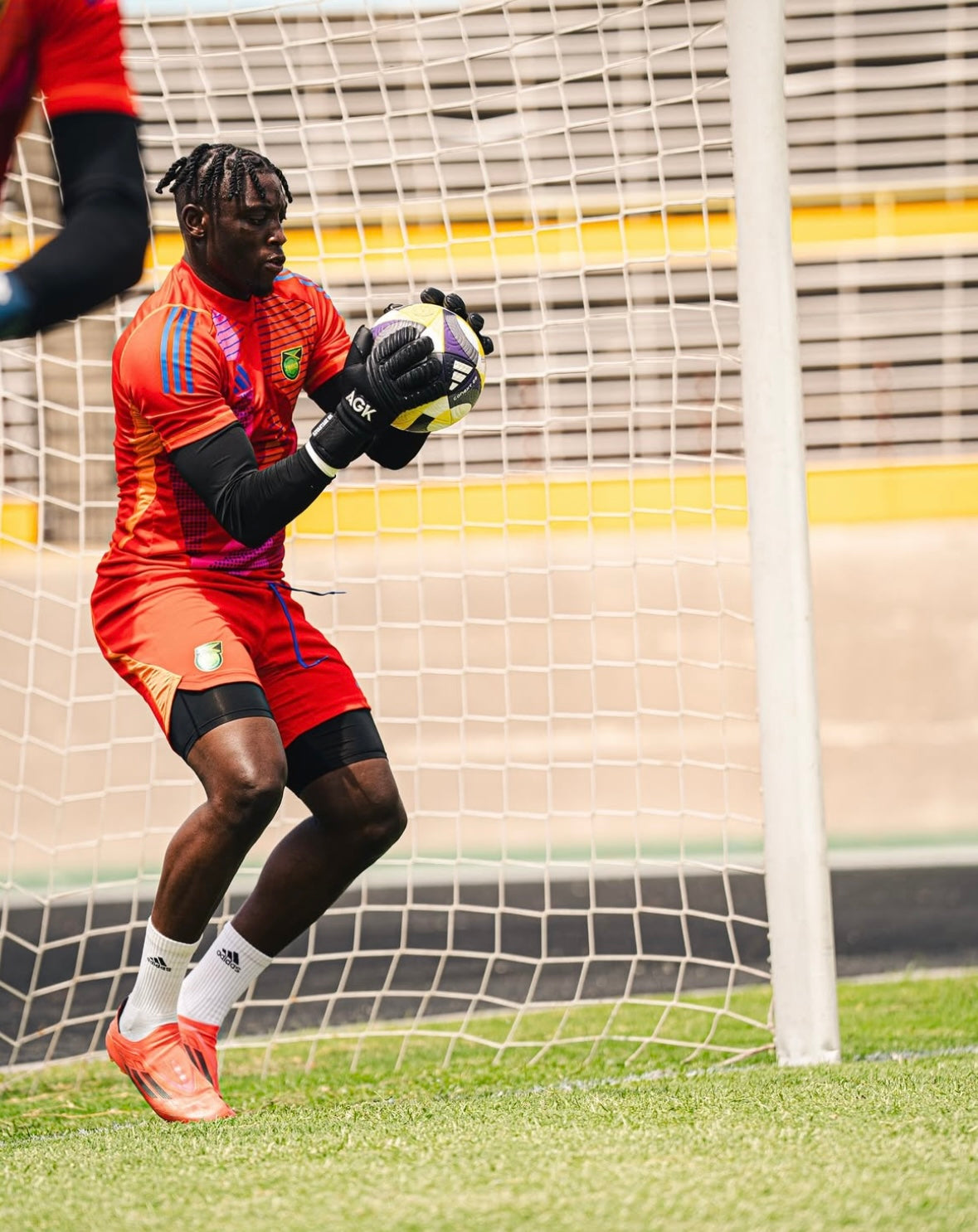 AGK Pro Phoenix Goalkeeper Glove